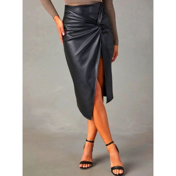 Black Twist Faux Leather Skirt - Picture 2 of 5